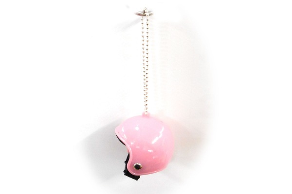 小さい　ヘルメット　アクセサリー　バックチャーム　ピンク
