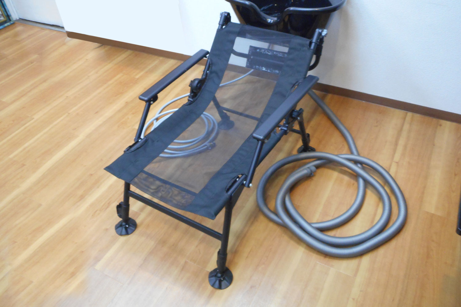 シャンプーチェアⅠ フルフラット状態